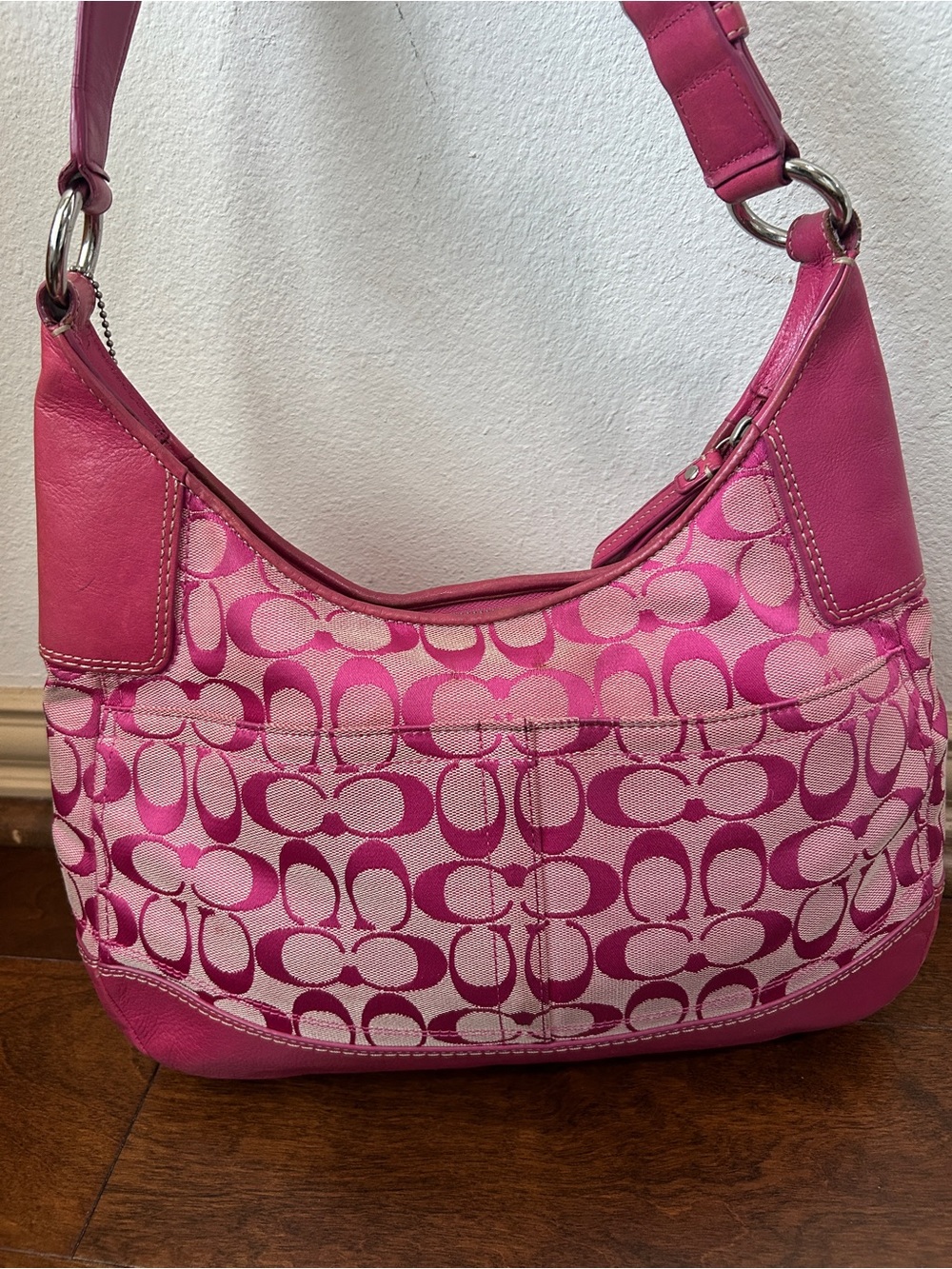 Vintage pink Coach Signature Hamptons shoulder bag - Picture 4 of 8